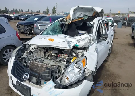 2014 Nissan Versa 1.6 S from USA, damaged, VIN 3N1CN7AP2EL853385